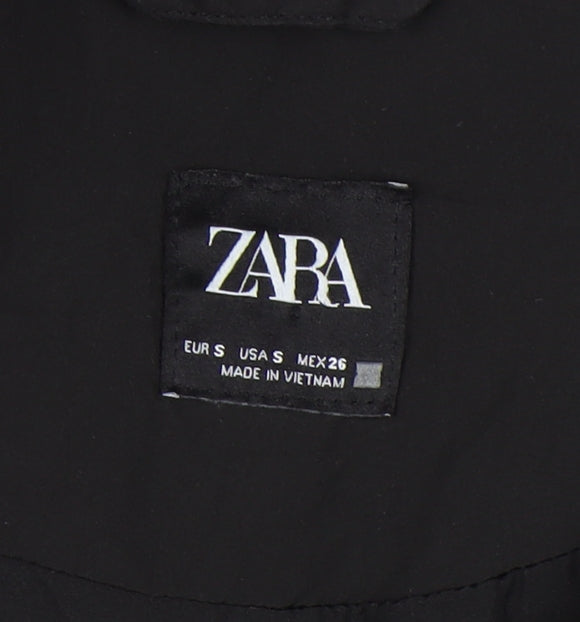Zara Women's Black Puffer Jacket, Size S