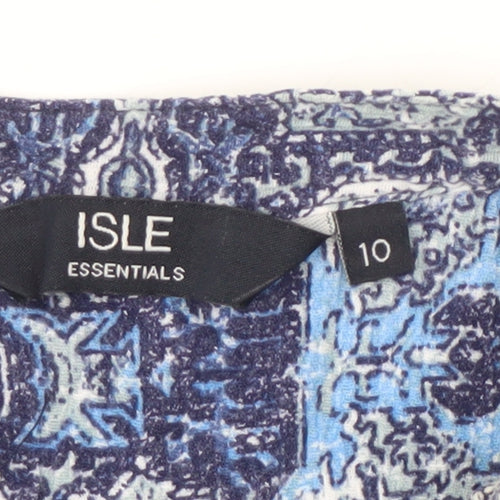 Isle Essentials Women's Blue Button-Up Shirt Size 10