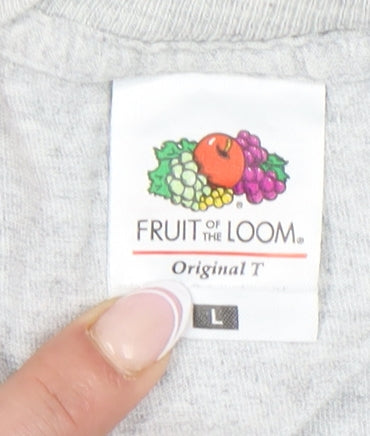 Fruit of the Loom Men's Grey Graphic Print T-Shirt, L