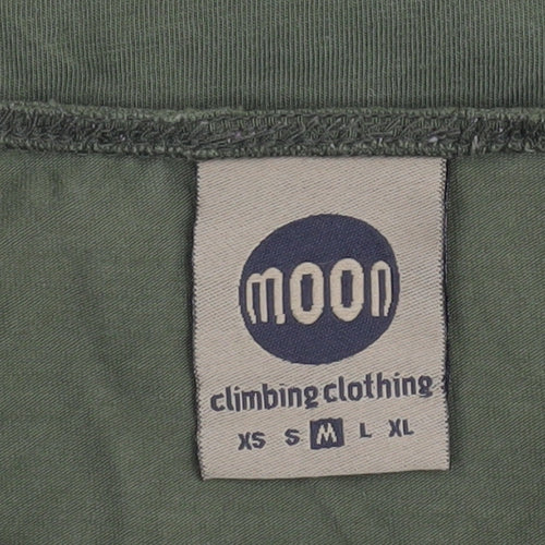 Moon Climbing Unisex Green T-Shirt M, Embroidered Design