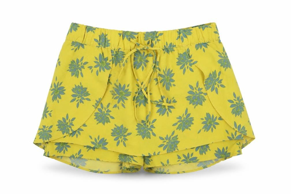 Front view of Zara Women's Yellow Floral Wrap Shorts XS