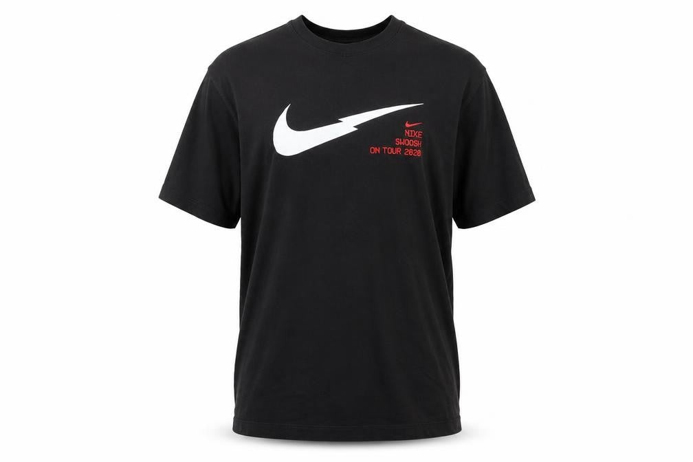 Front view of Nike Men's Black Medium Graphic Print T-Shirt
