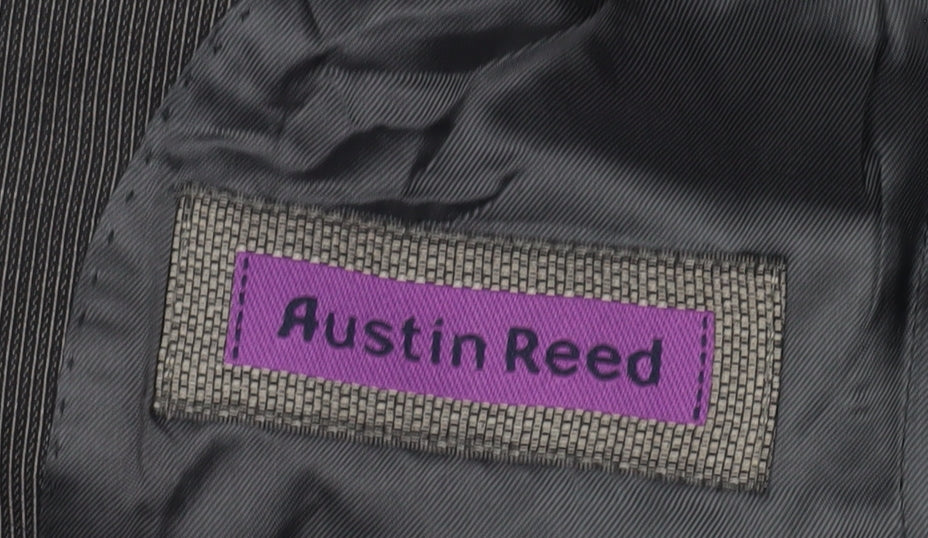 Austin Reed Men's Black Short Wool Blazer, 38S