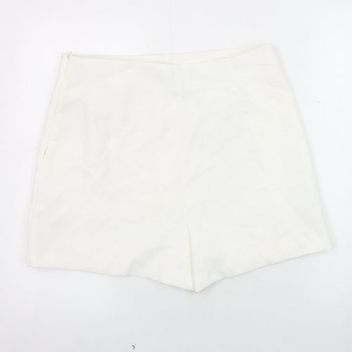 Zara Women's White XL Shorts