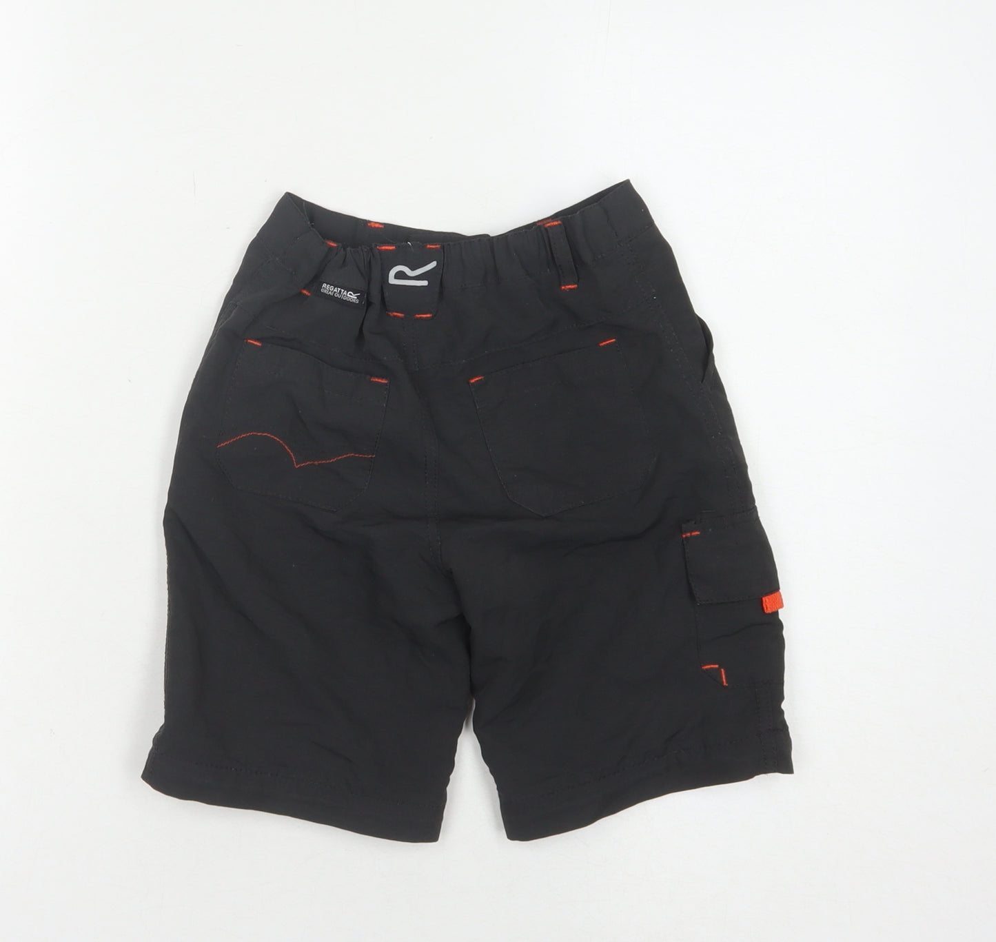Regatta Boys Black Active Shorts 5-6 Years with Pockets