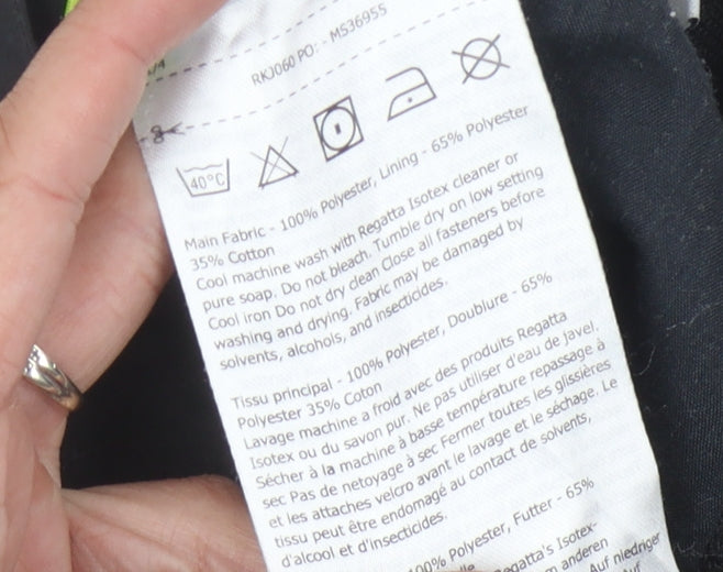 Regatta Boys Black Active Shorts 5-6 Years with Pockets