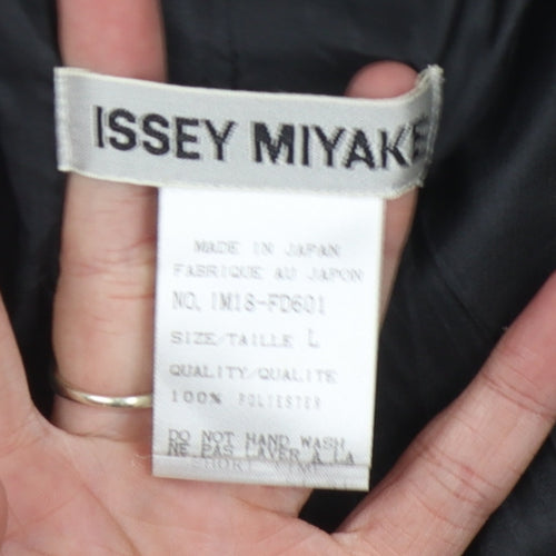 Issey Miyake Women's Black Blazer, Size L, Classic
