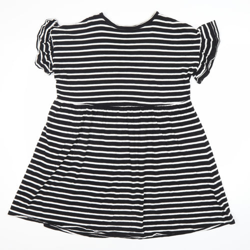 New Look Women Black Size 8 Flutter Sleeve Dress