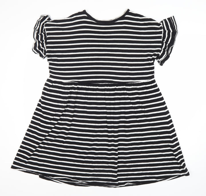New Look Women Black Size 8 Flutter Sleeve Dress