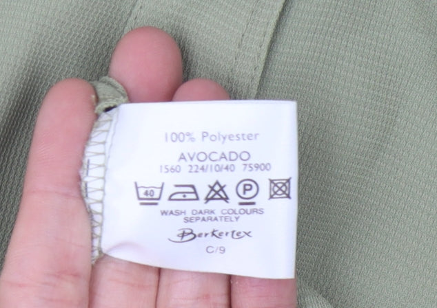 Berkertex Women's Green Button-Up Shirt Size 20