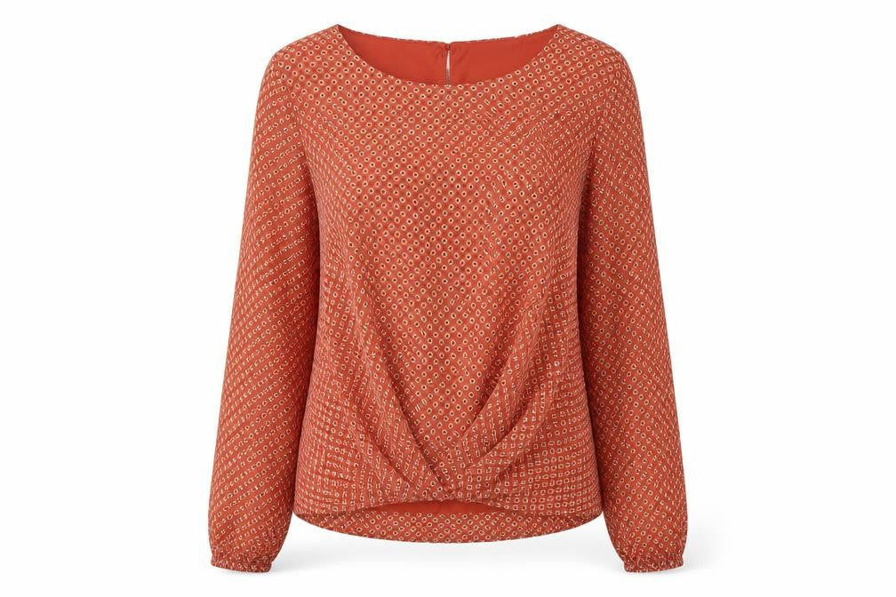 Front view of Vero Moda Women’s Red Geometric Blouse M