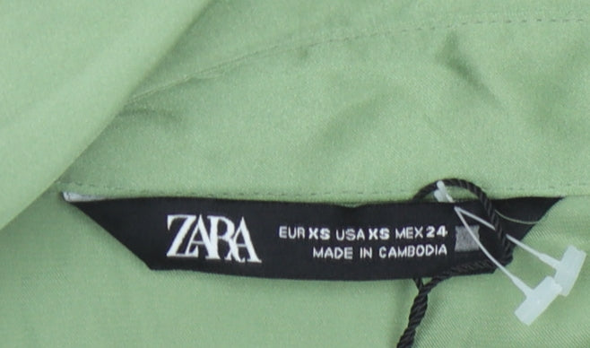 Zara Women's Green Button-Up Shirt XS Collared
