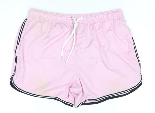 Brave Soul Women's Pink Athletic Shorts M