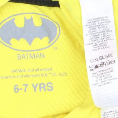 Batman Boys Yellow Batman T-Shirt 6-7 Years Graphic Superhero