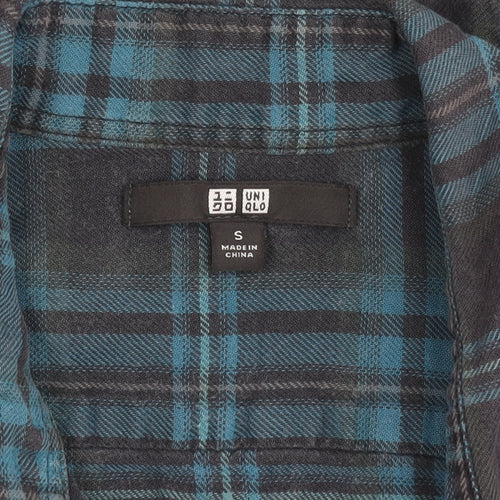 Uniqlo Men's Blue Plaid Flannel Button-Up Shirt S