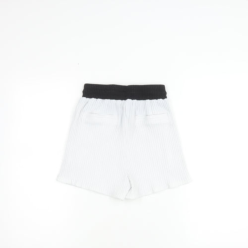 Maine De Voir Women's Black & White Striped Shorts