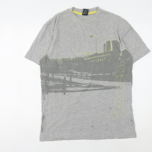 Bench Men's Graphic T-shirt Size M