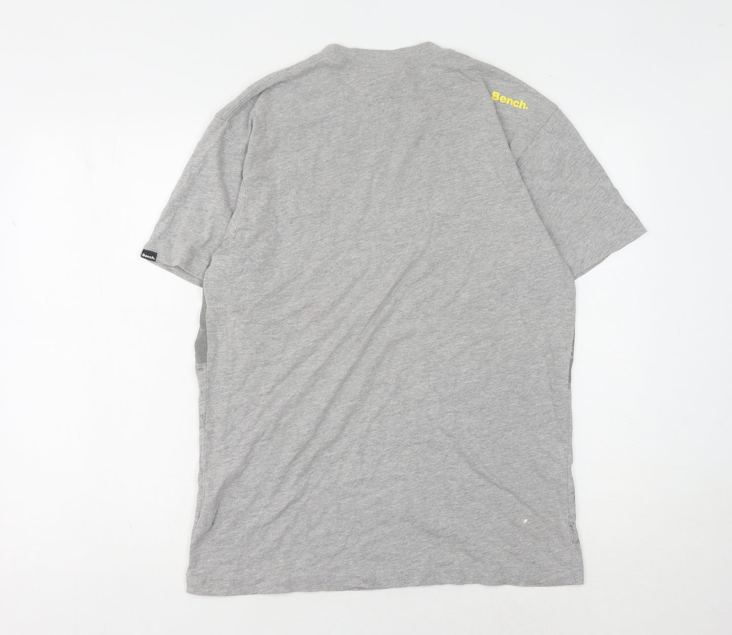 Bench Men's Graphic T-shirt Size M