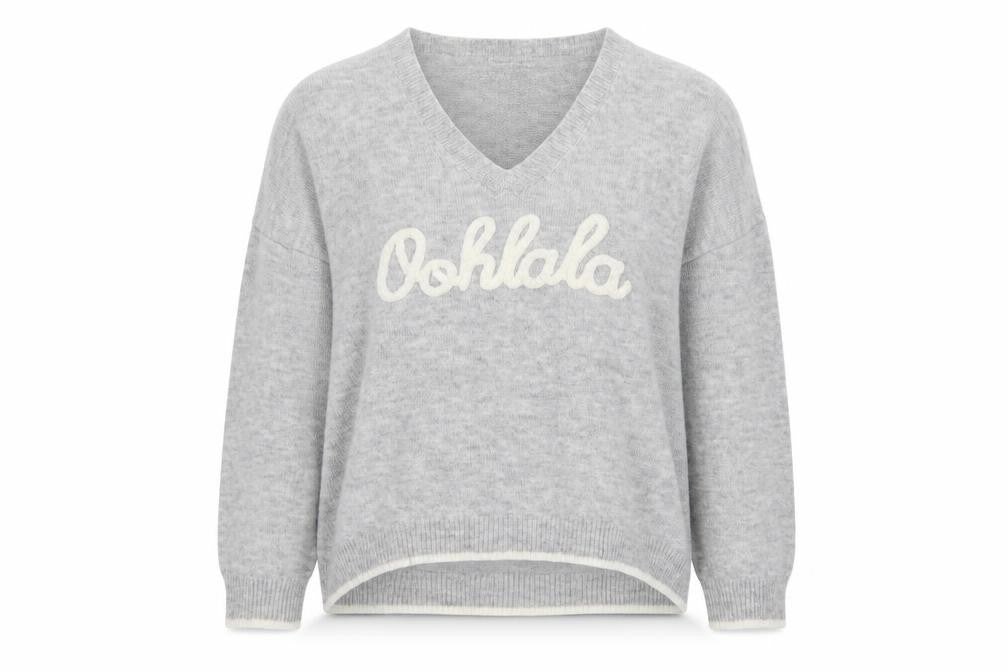 Front view of Vanessa Alexandra Women's Grey V-Neck jumper M