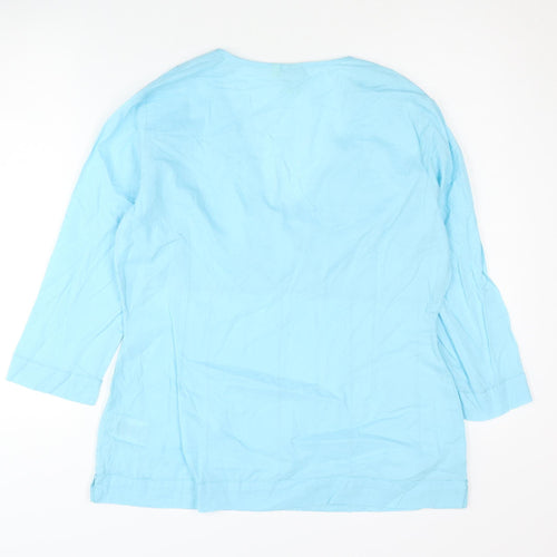 Cotton Traders Women's Blue 3/4 Sleeve V-Neck Top