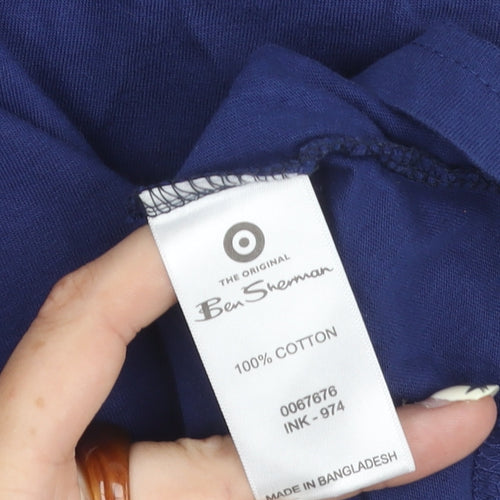 Ben Sherman Men's Blue T-shirt, Size XL.