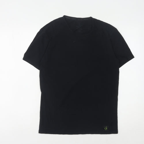 Calvin Klein Men's Black Medium T-Shirt - Classic Fit