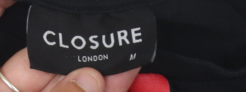 Closure London Men's Black Graphic T-Shirt, Medium