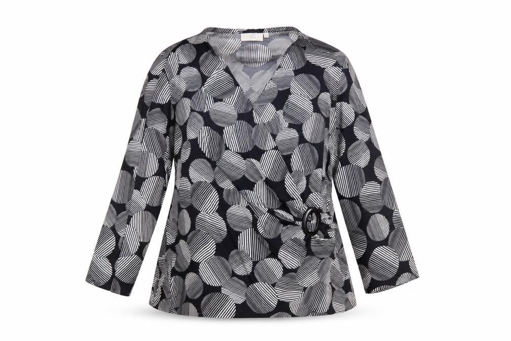 Front view of Country Casuals Women's Black XL Wrap Geometric Blouse