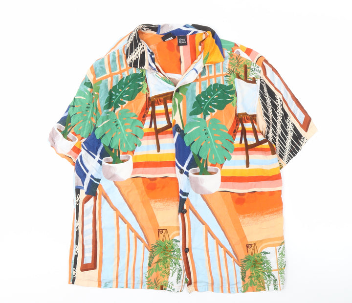 Pull & Bear Men's Graphic Print Short Sleeve Shirt