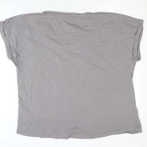 Amara Reya Women's Grey Studded T-Shirt Size 20