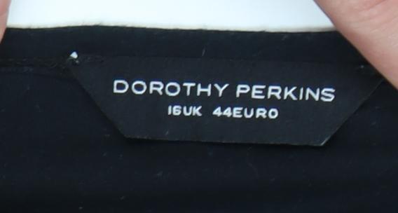 Dorothy Perkins Women's Black Skull T-Shirt Size 16