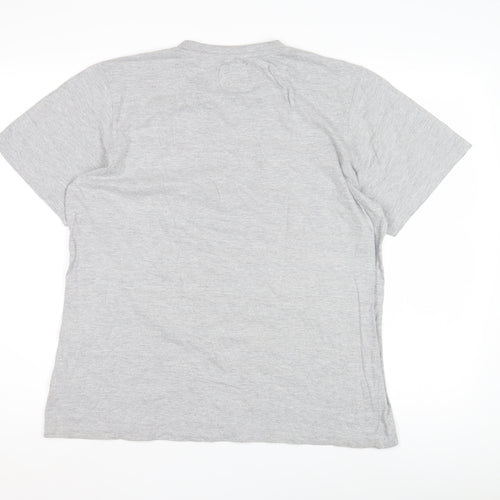 Henleys Men's Grey Graphic Print T-Shirt, Size L