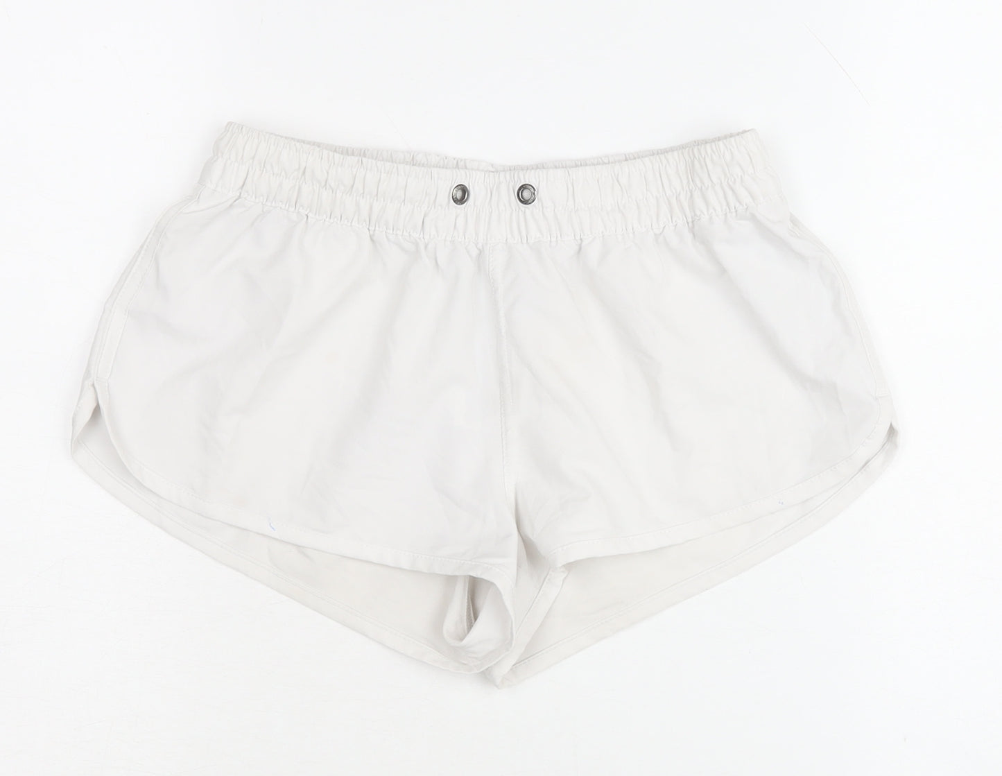 Women's White Athletic Gym Shorts Size 6 for Activewear