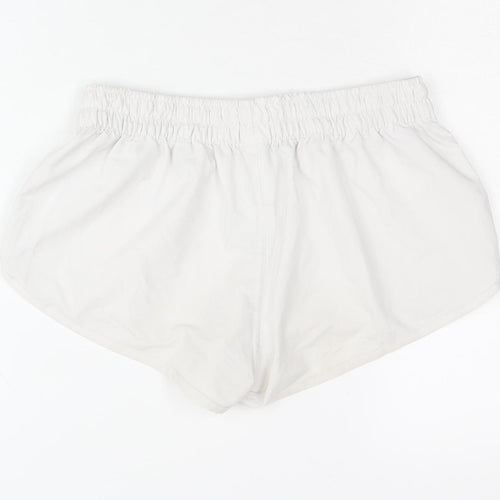 Women's White Athletic Gym Shorts Size 6 for Activewear