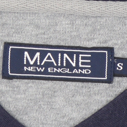 Maine New England Men's Grey V-Neck T-Shirt Small