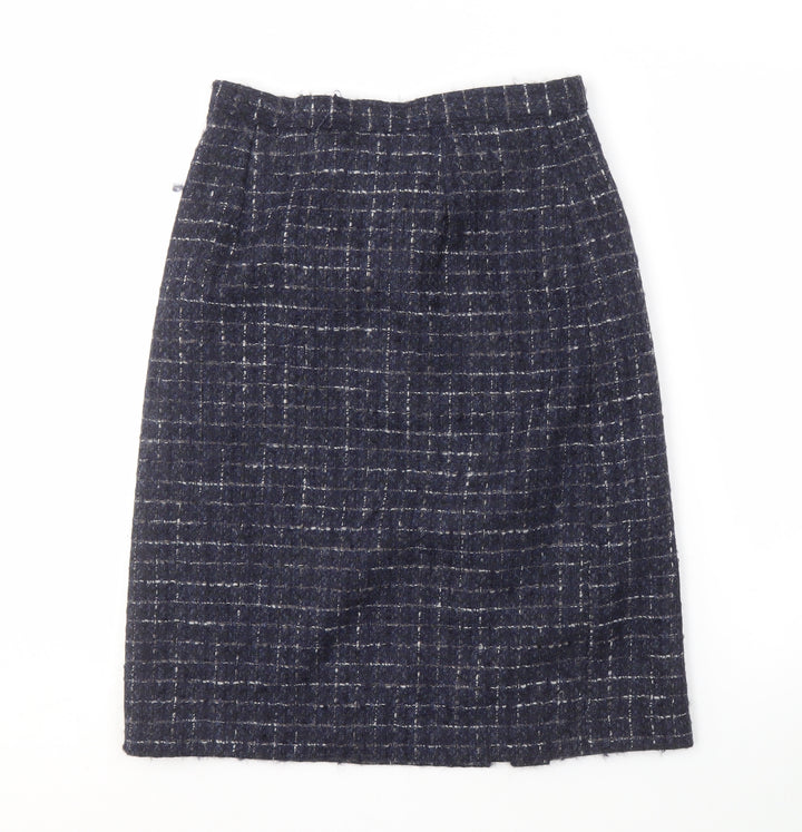 The Classic Boutique Women's Blue Check Skirt