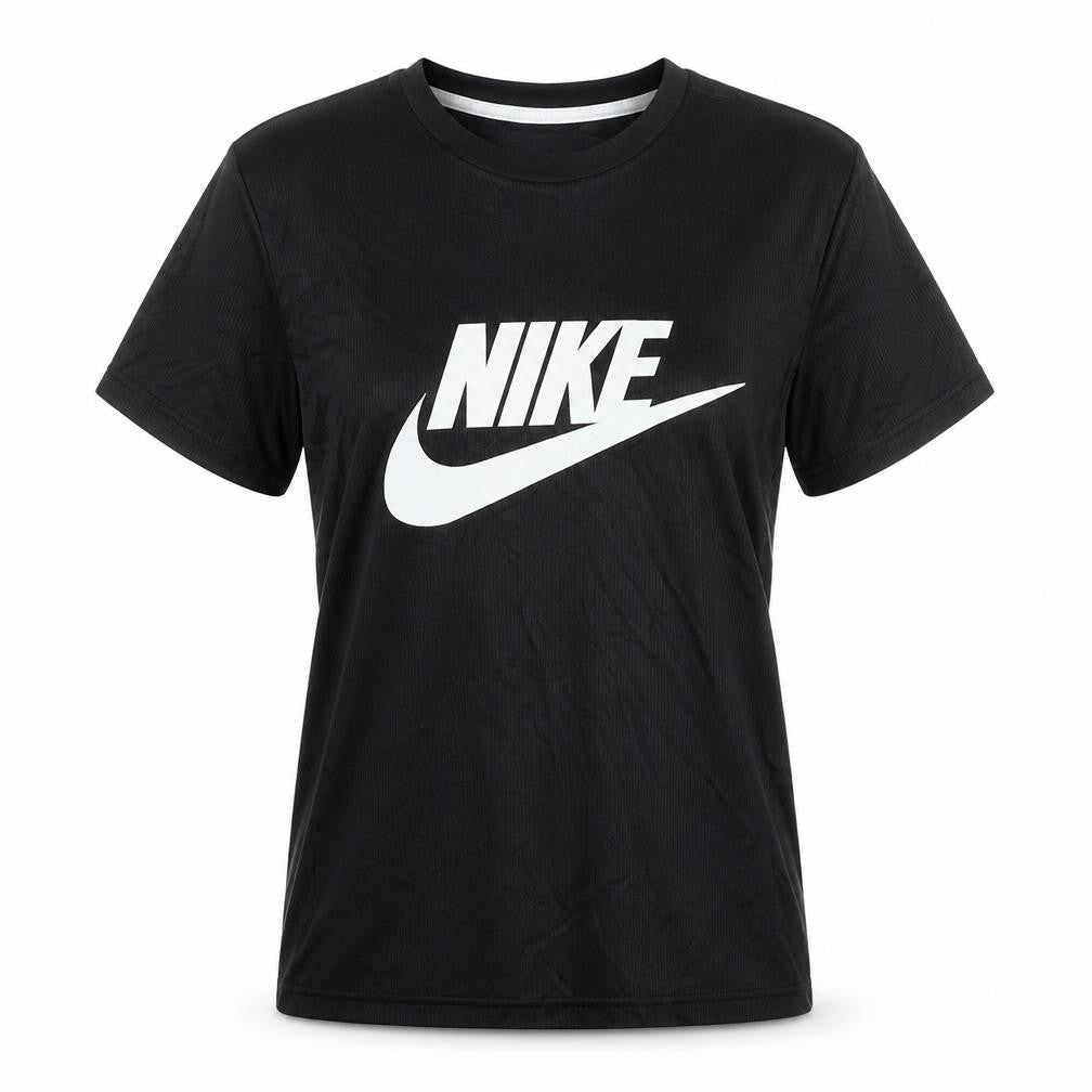 Front view of Nike Women's Black XS Athletic Fit T-Shirt