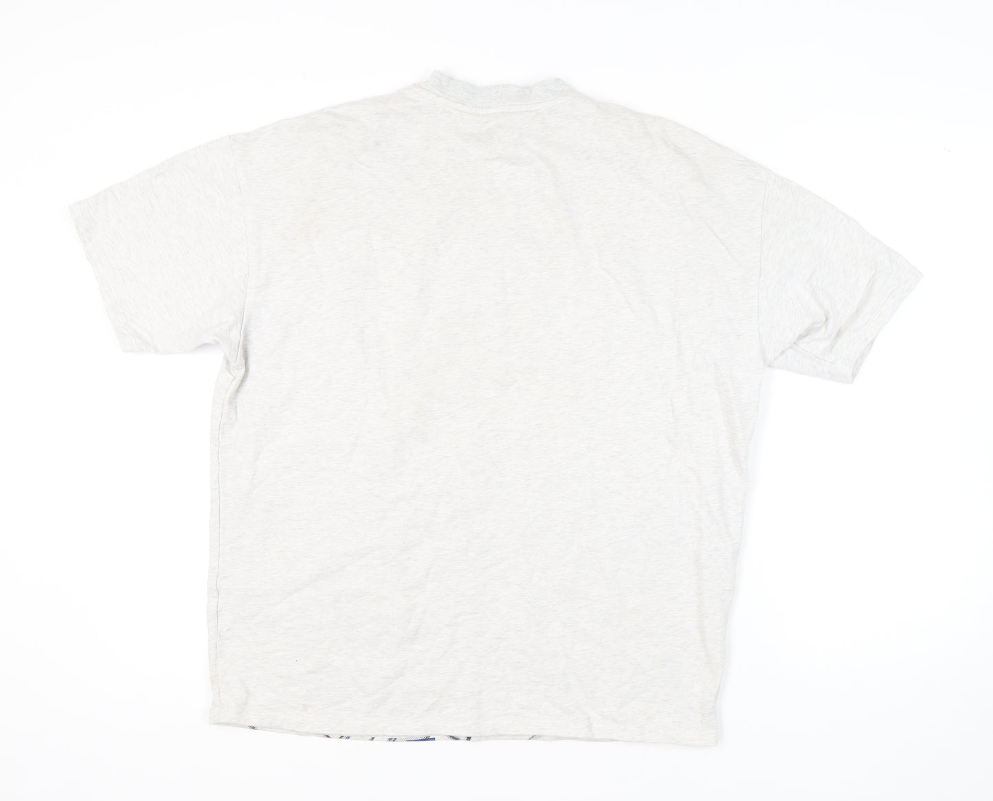 Front Runner Men's White Sports T-Shirt Small