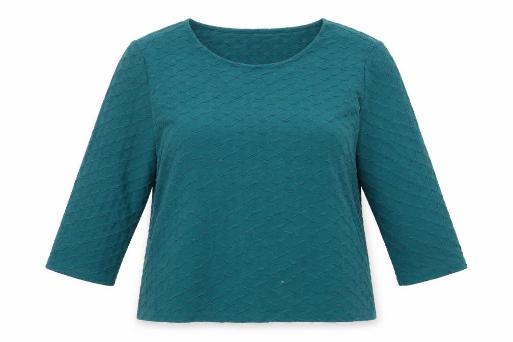 Front view of Honor Millburn Women's Green 3/4 Sleeve Top, size 12