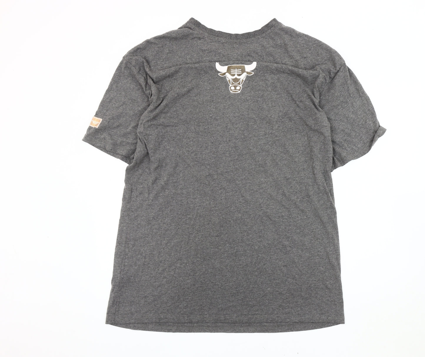 NBA Chicago Bulls Grey Unisex T-Shirt Size 10-12