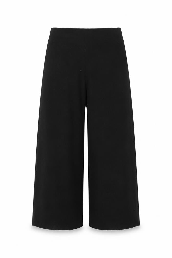 Front view of HAMWI Women's Black Trousers, size L, Comfortable Fit