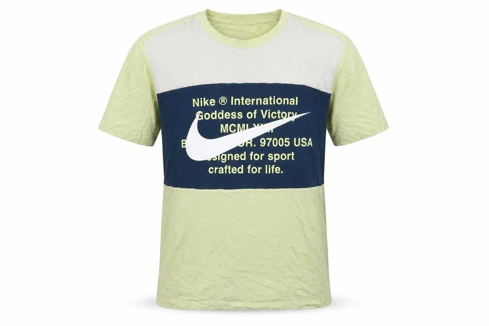 Front view of Nike Men's Multicoloured Sports T-Shirt S