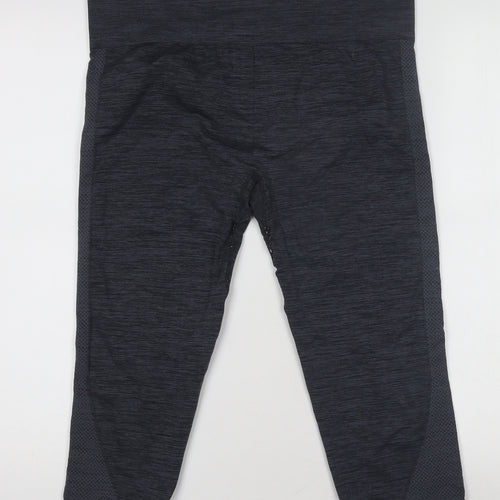 USA Pro Women's Black Cropped Gym Leggings L