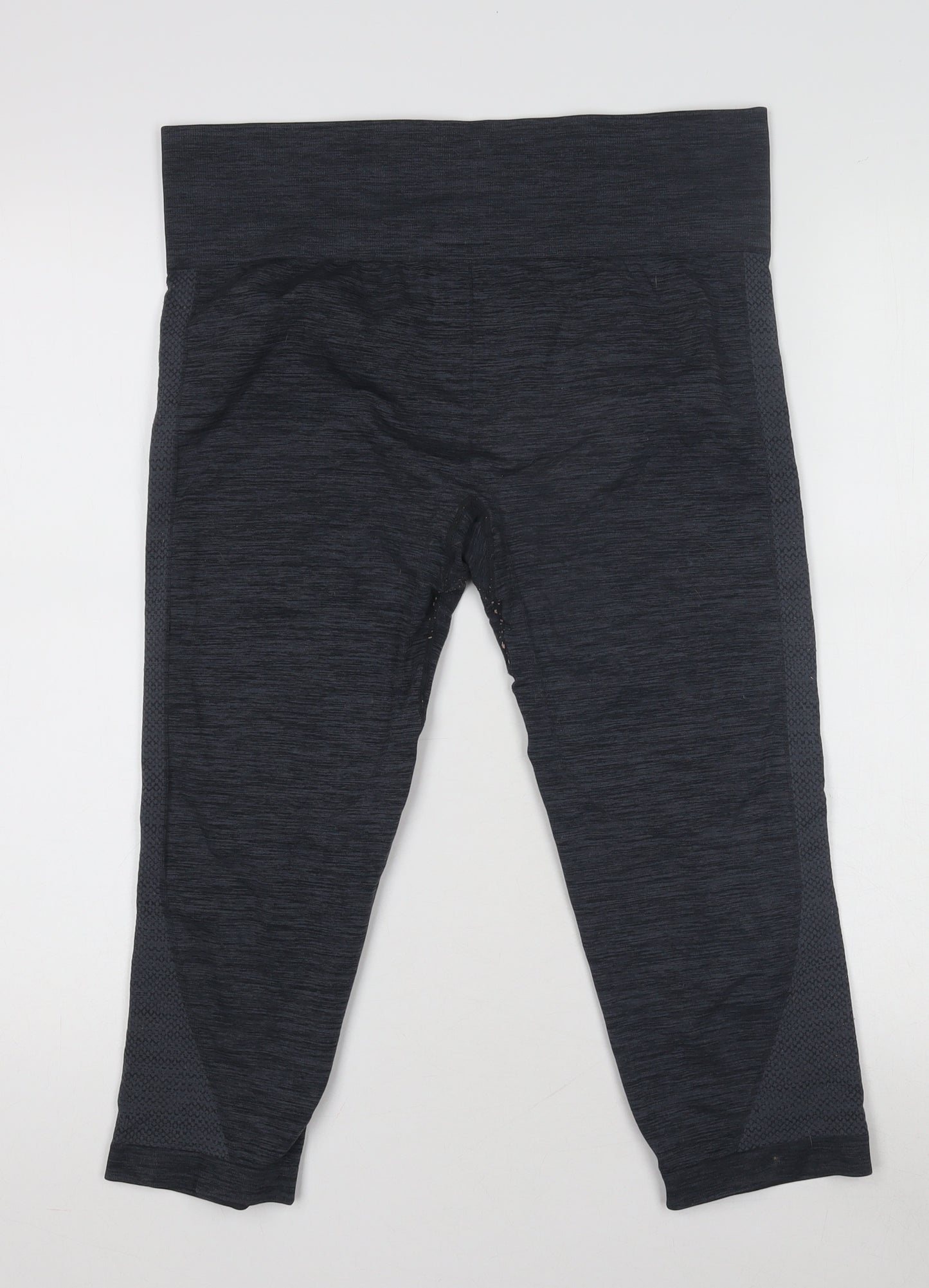 USA Pro Women's Black Cropped Gym Leggings L