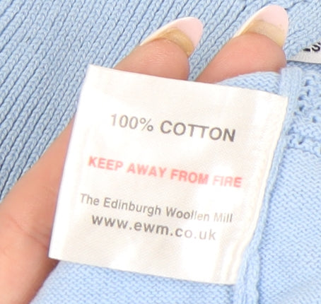 Isle Essentials Women's Blue Collared Jumper Size S