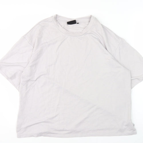Love Leggings Women's White T-Shirt XL Relaxed Fit