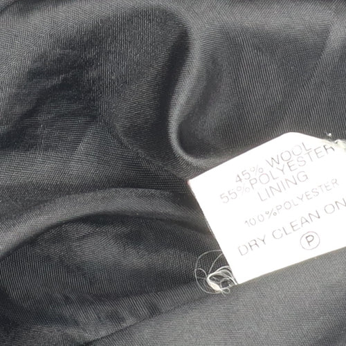 Vittoria Men's Black Blazer, 40 S, Wool Blend, Formal