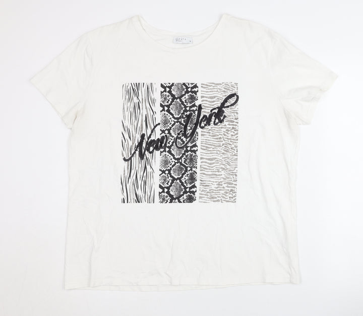 Papaya Women's White Animal Print T-Shirt Size 18