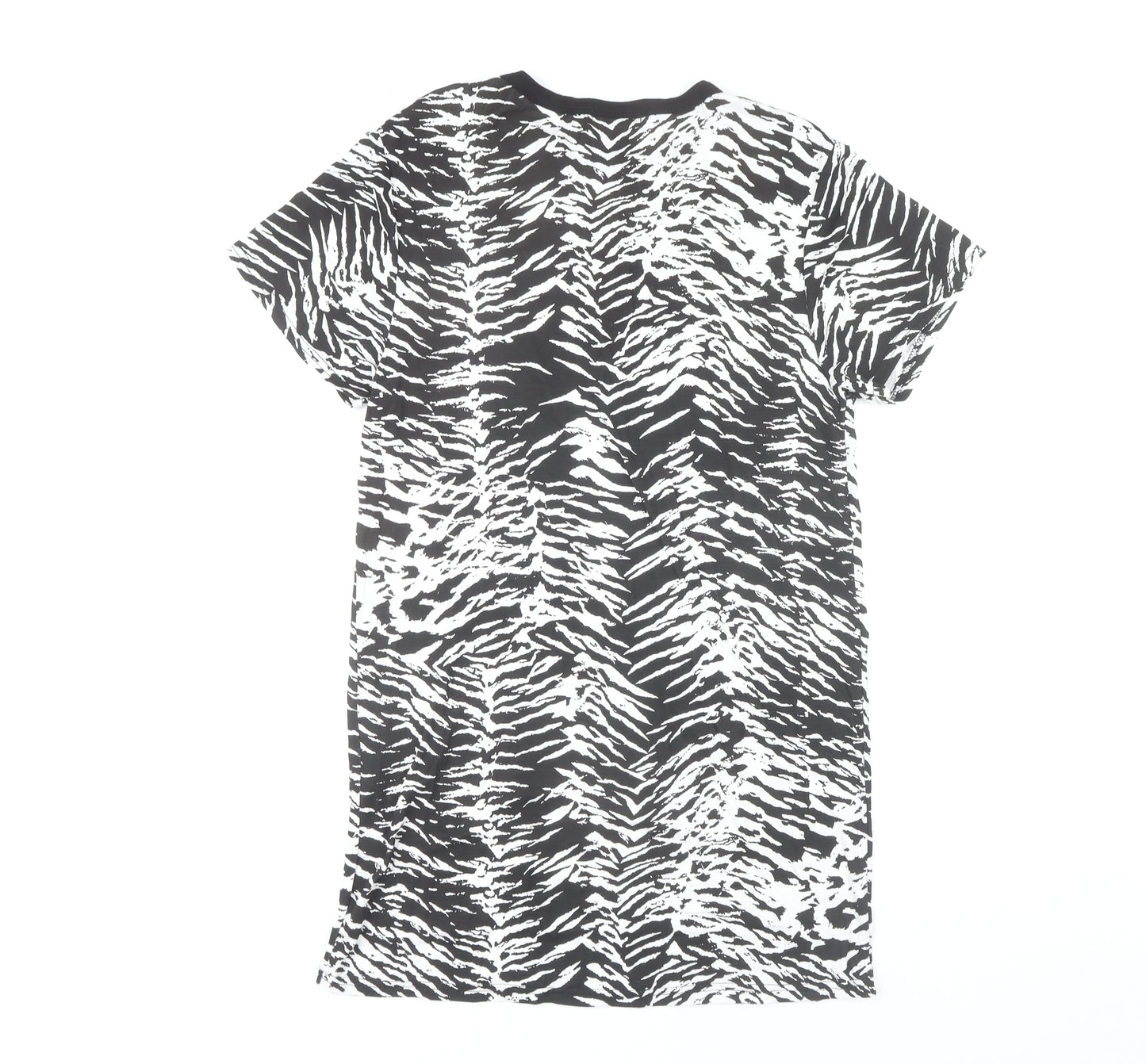PrettyLittleThing Women's Black Animal Print T-Shirt Dress