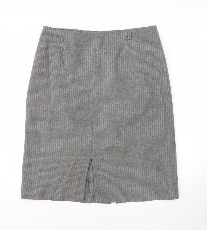 Design Essentials Women's Grey Striped Pencil Skirt